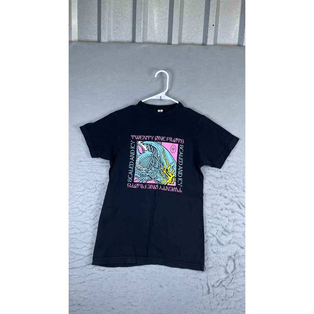 Twenty One Pilots T-Shirt Mens S Black Excellent Scaled and Icy Dragon Graphic